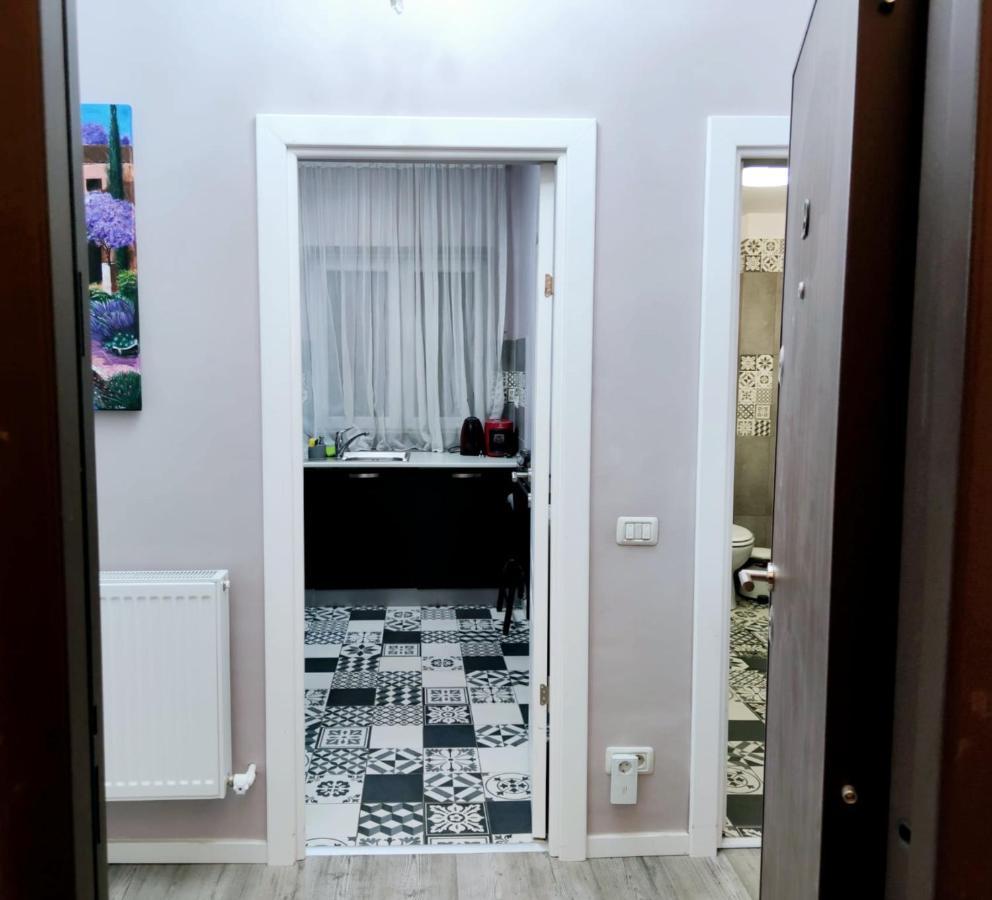 Chic Studio Old City Center - Ivo19 Bukarest Eksteriør billede