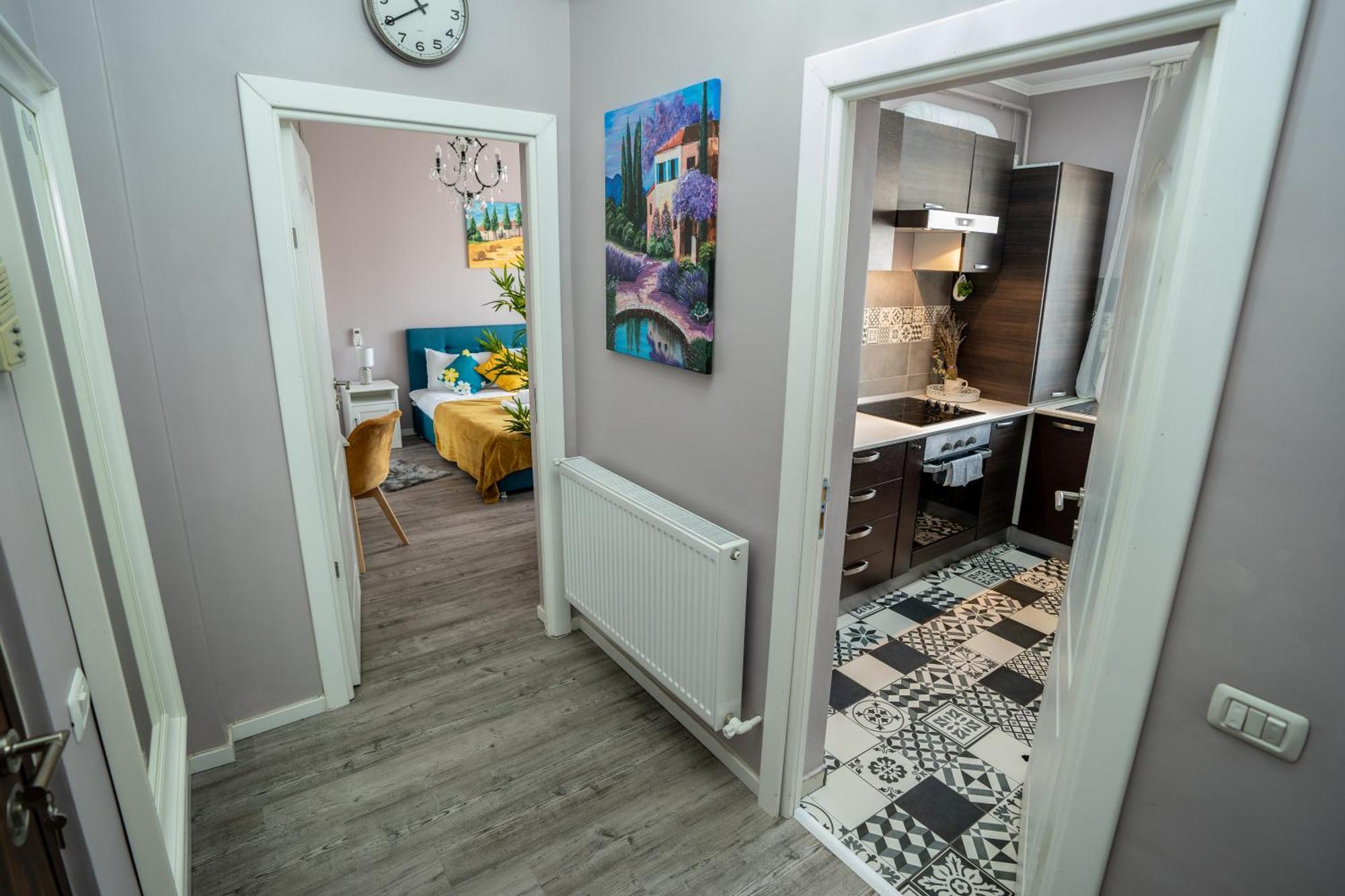 Chic Studio Old City Center - Ivo19 Bukarest Eksteriør billede